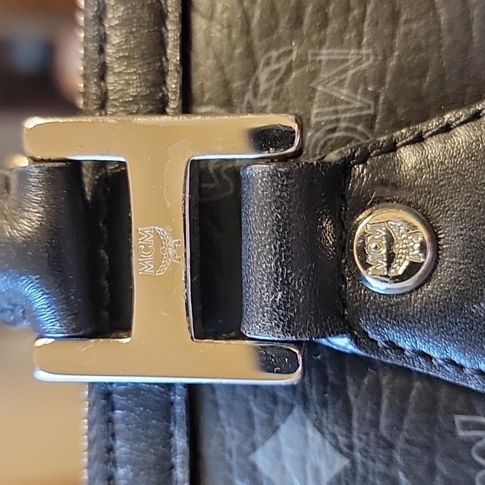 MCM Boston Stark - Picture 3 of 14